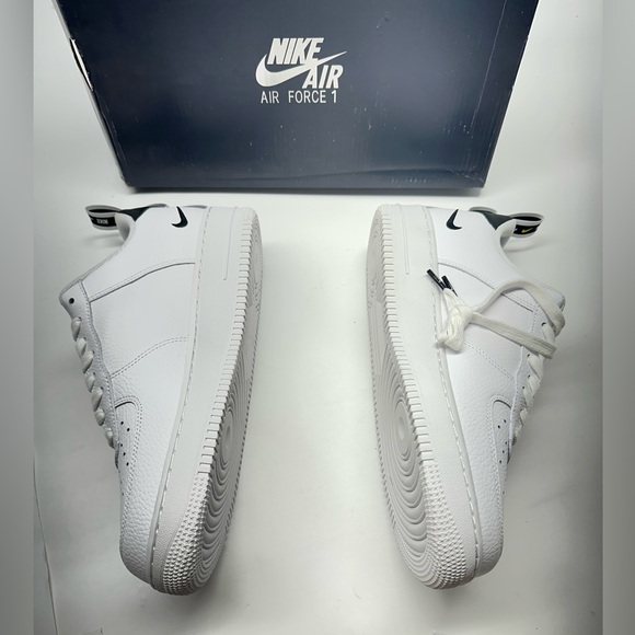 2018 Air Force 1 LV8 Utility GS 'Overbranding' Nike /  Sneakers /  Air Force 1 - Picture 6 of 7